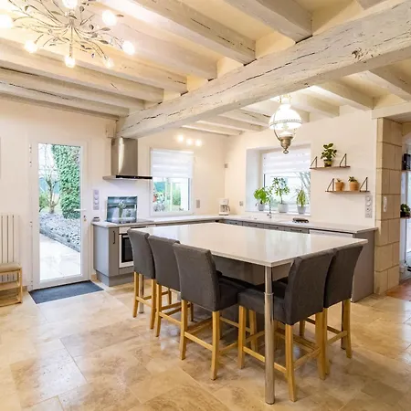 Casa vacanze Sejourner Au Coeur De La Nature Entre Tours Et Angers - Fr-1-622-101 *