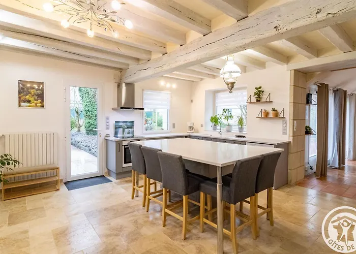 Дом отдыха Sejourner Au Coeur De La Nature Entre Tours Et Angers - Fr-1-622-101 *