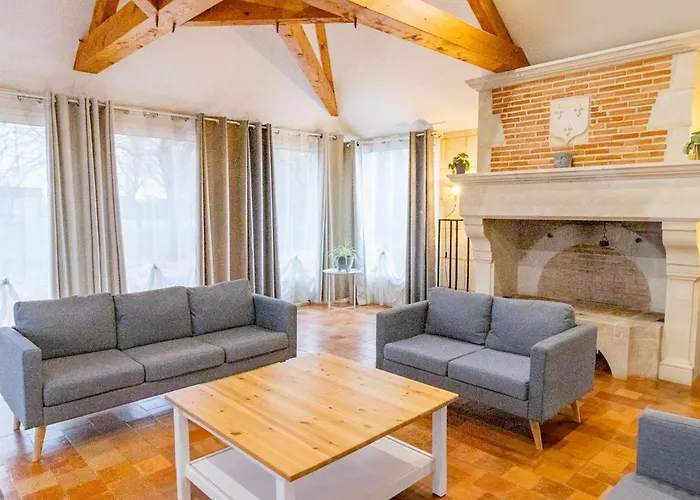 Sejourner Au Coeur De La Nature Entre Tours Et Angers - Fr-1-622-101 *